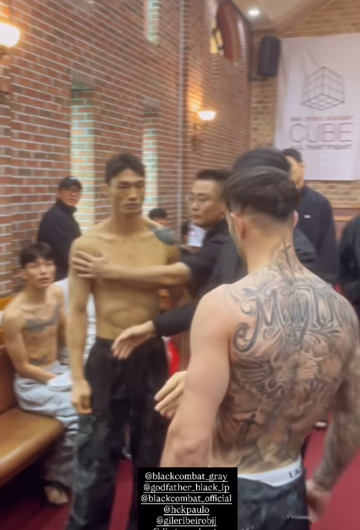 업로드된 이미지